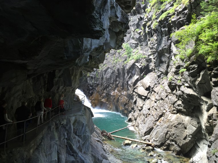 Rofflaschlucht bei Andeer (Graubünden)